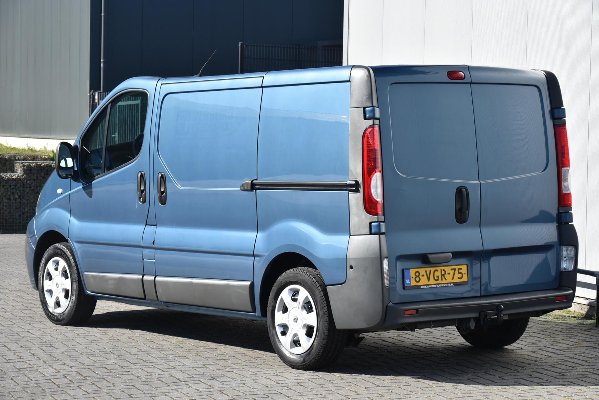 Foto van Renault Trafic T27 L1/h1 2.0 Dci 66kw E4