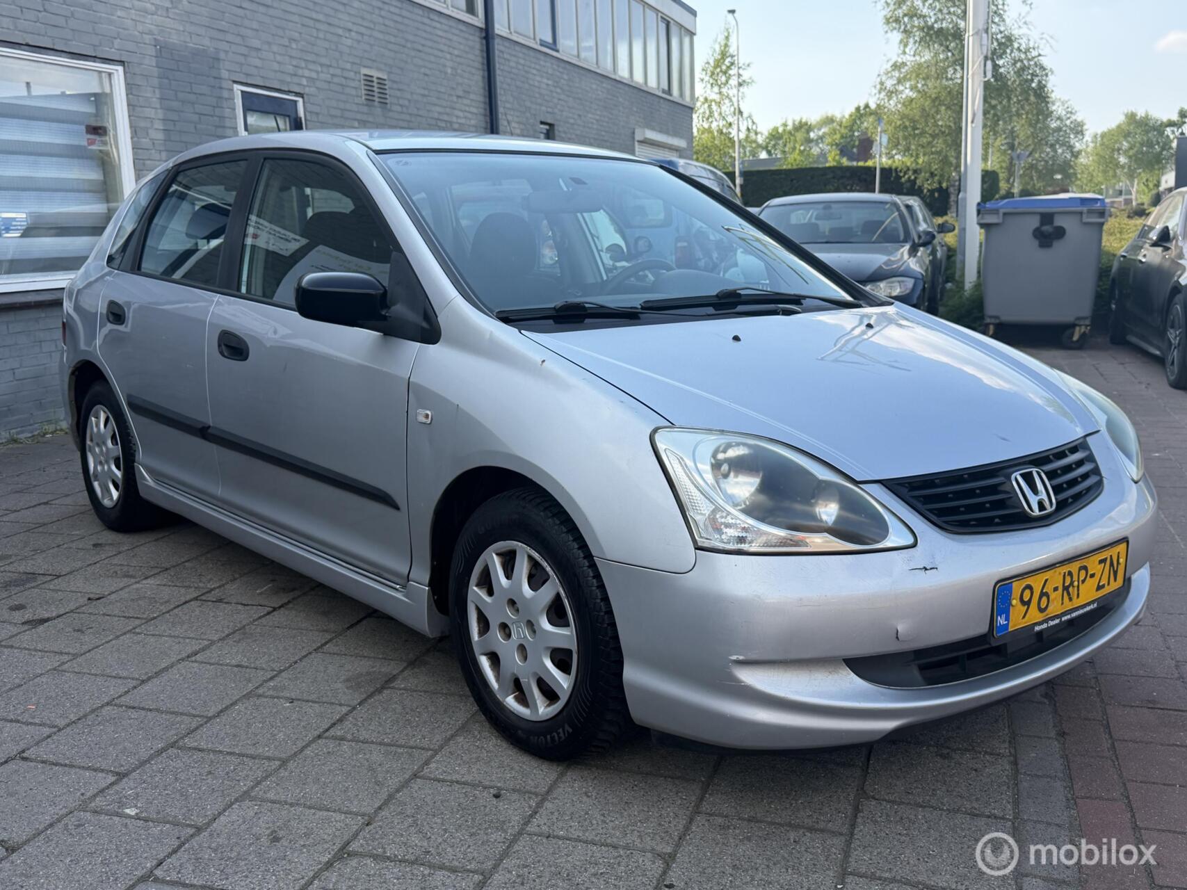Foto van HONDA CIVIC 5 DR