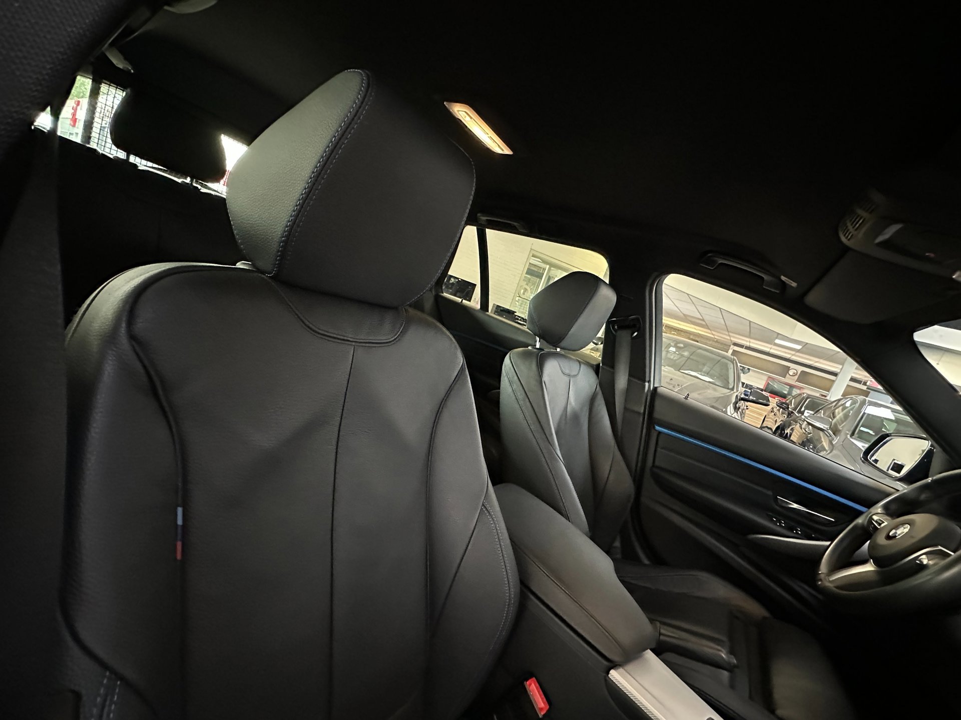 Foto van BMW 318i