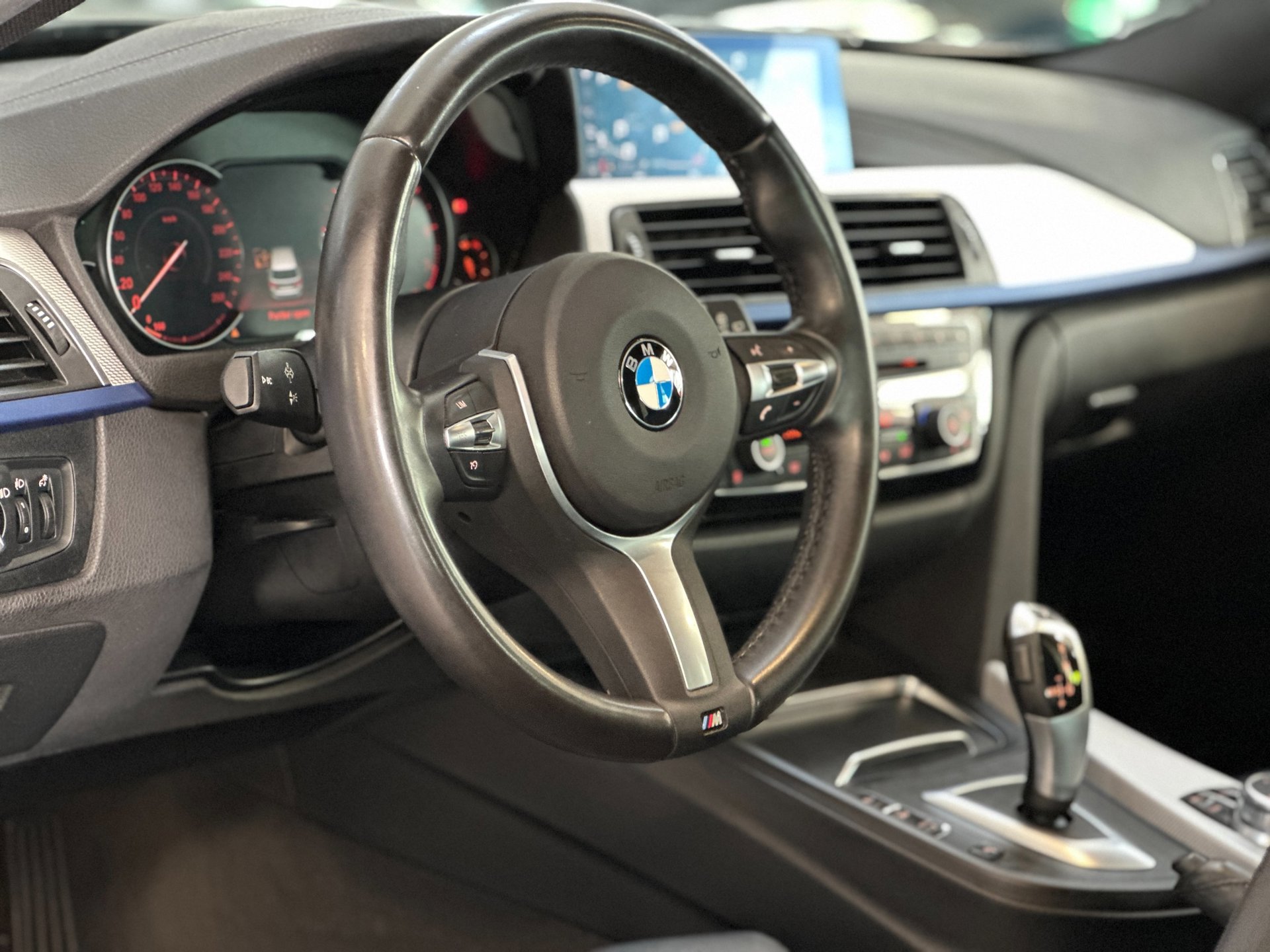 Foto van BMW 318i