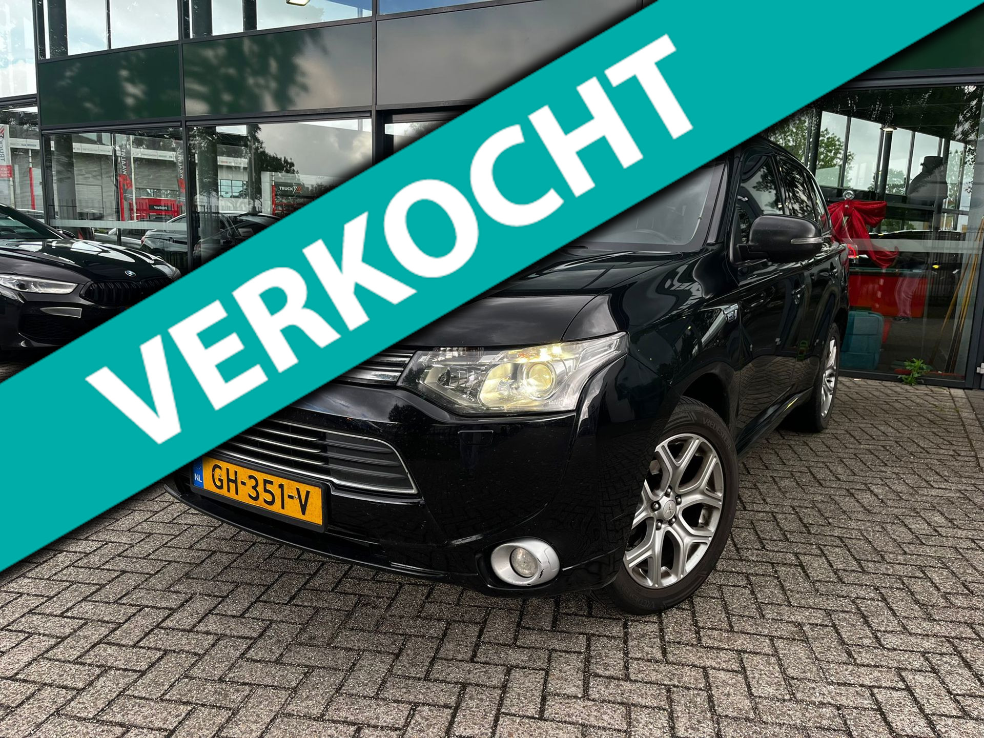 Foto van MITSUBISHI MITSUBISHI OUTLANDER