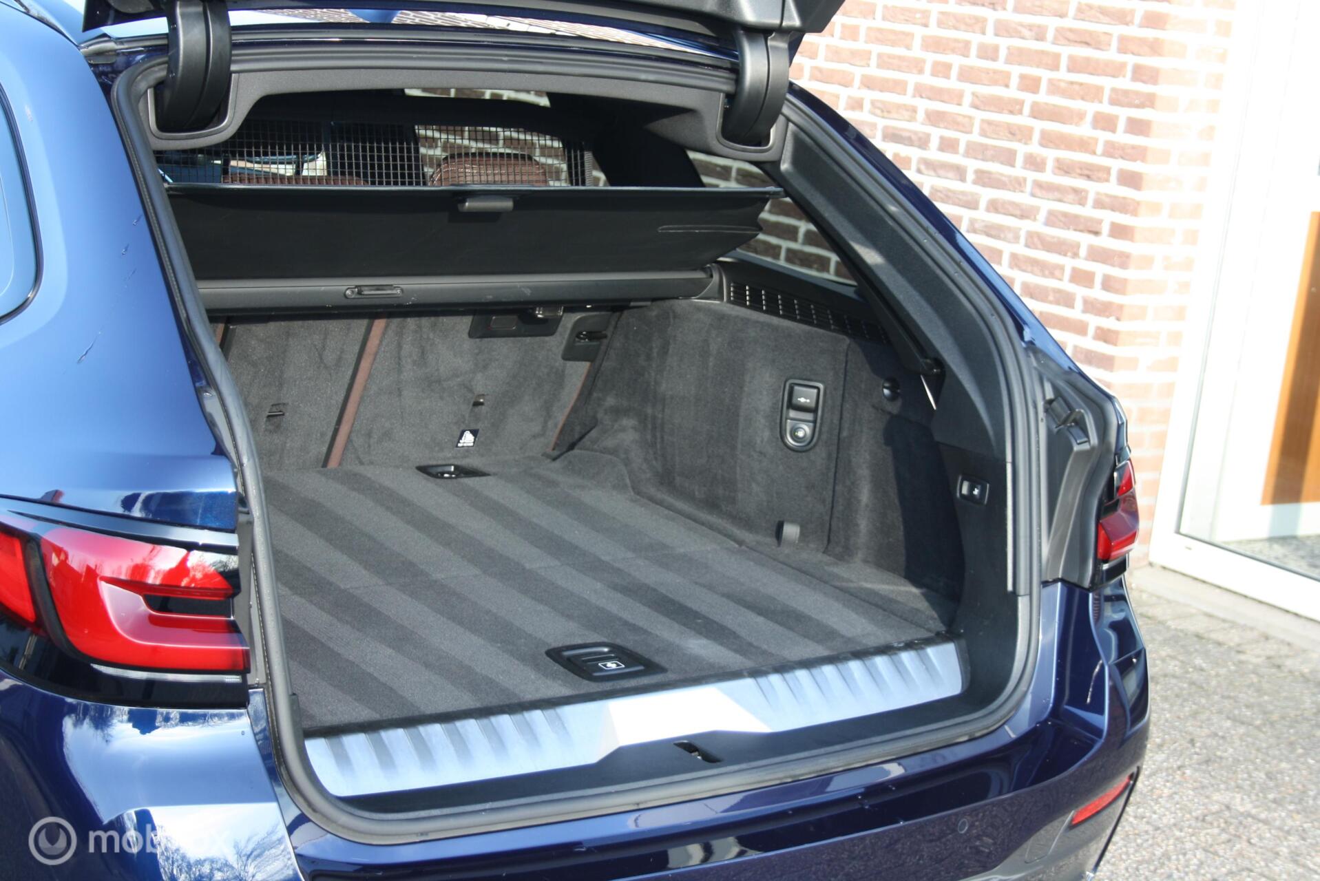 Foto van BMW 530e