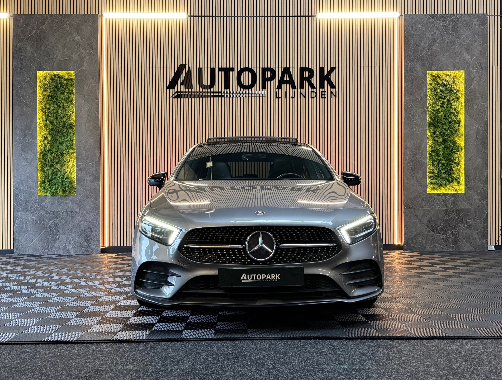 Foto van Mercedes-Benz A 250