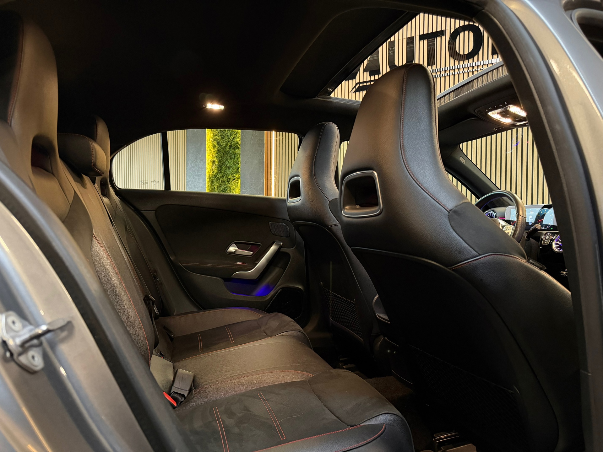 Foto van Mercedes-Benz A 250