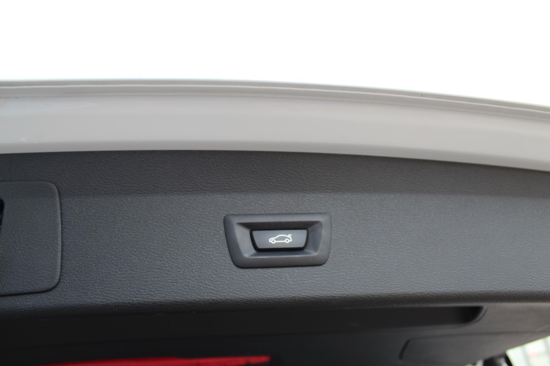 Foto van BMW X1 Xdrive25e