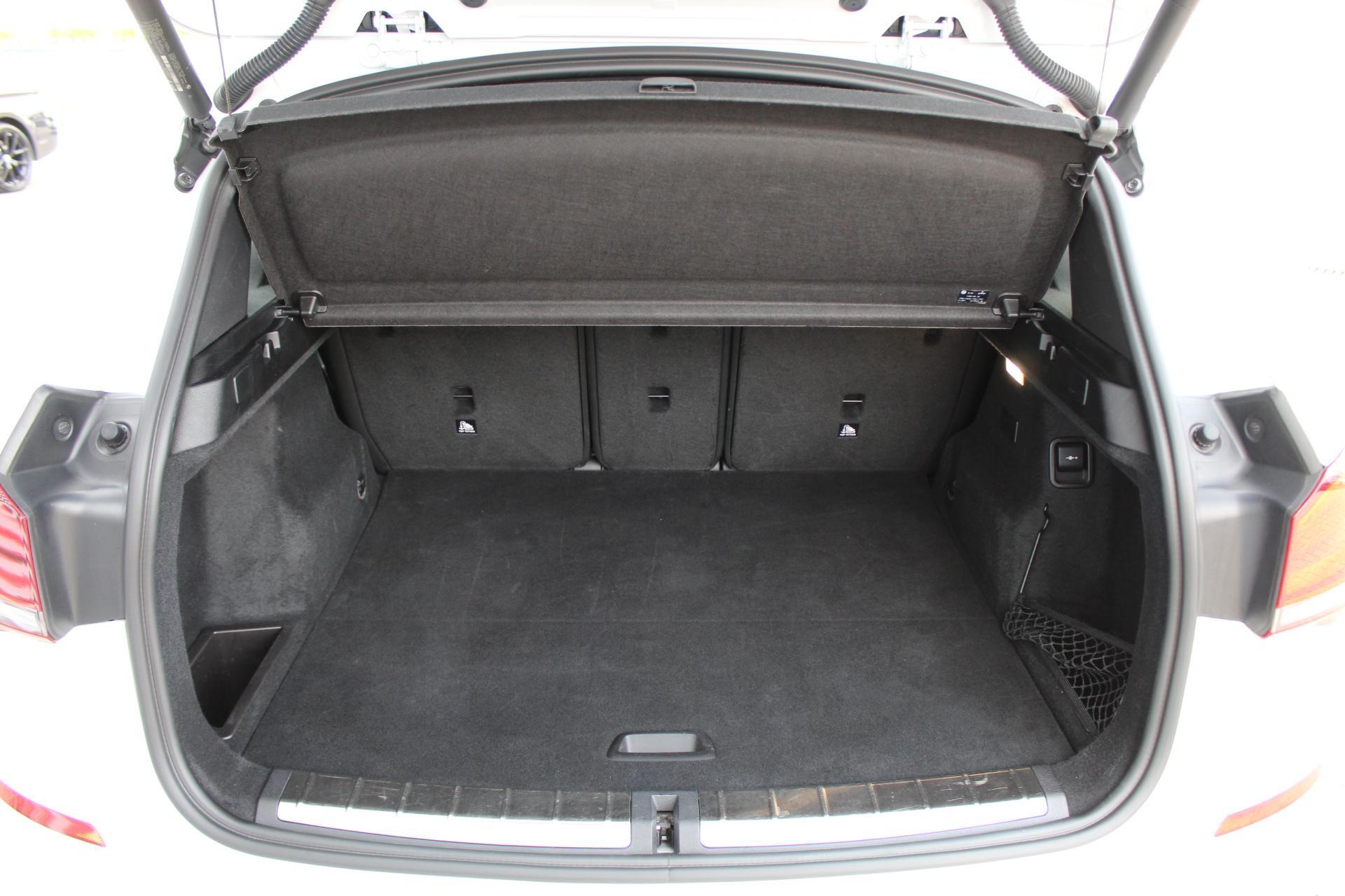 Foto van BMW X1 Xdrive25e
