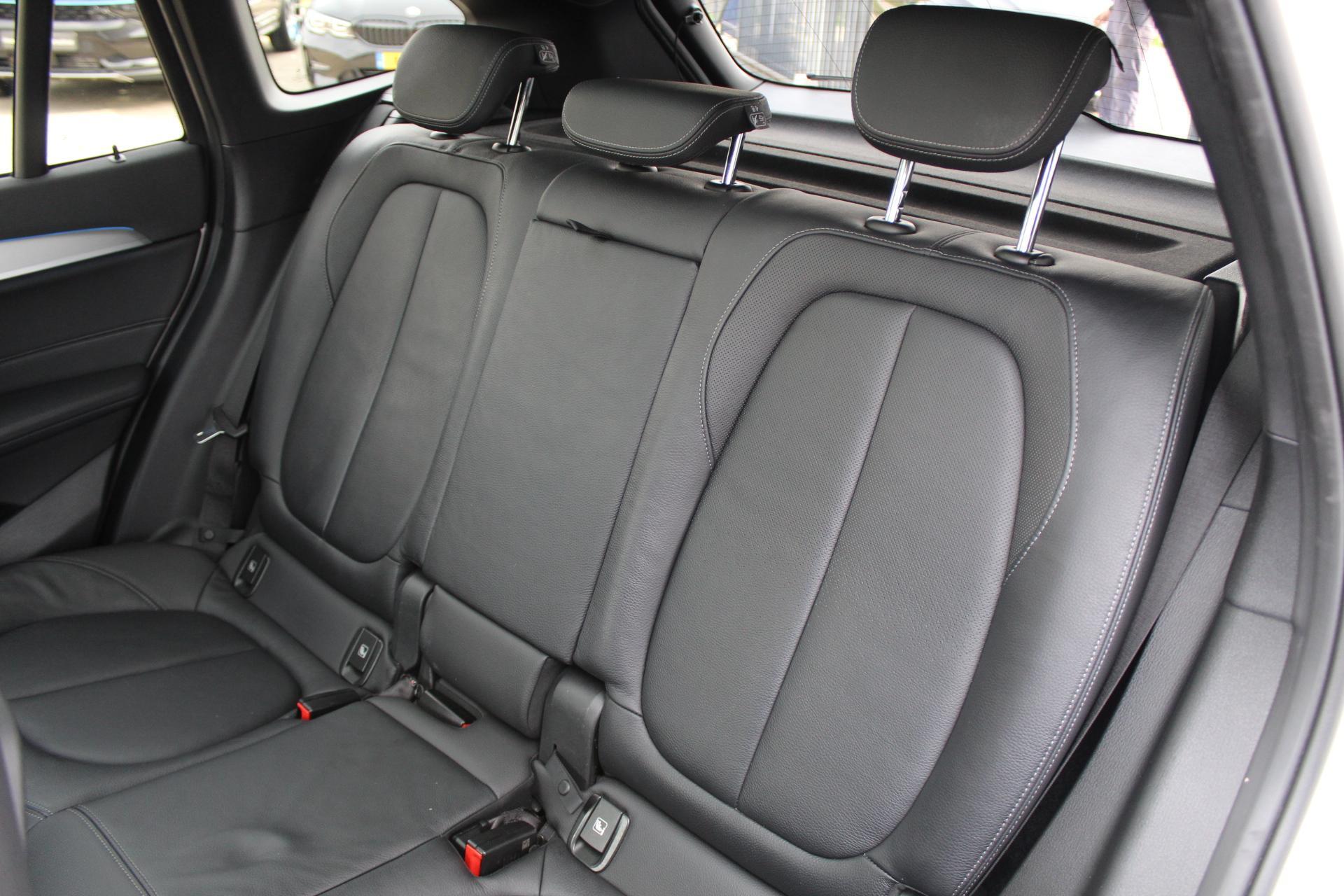 Foto van BMW X1 Xdrive25e