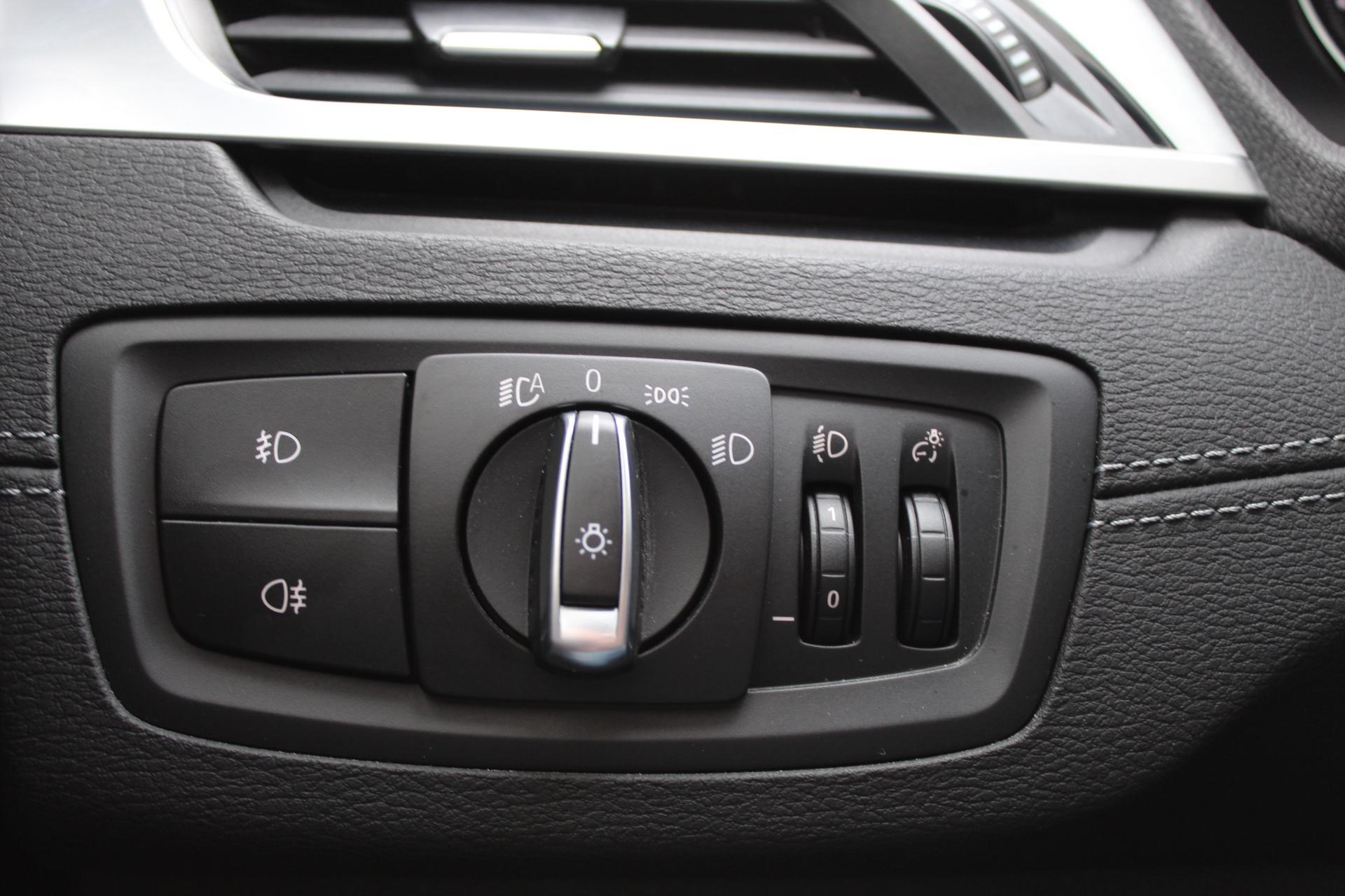 Foto van BMW X1 Xdrive25e