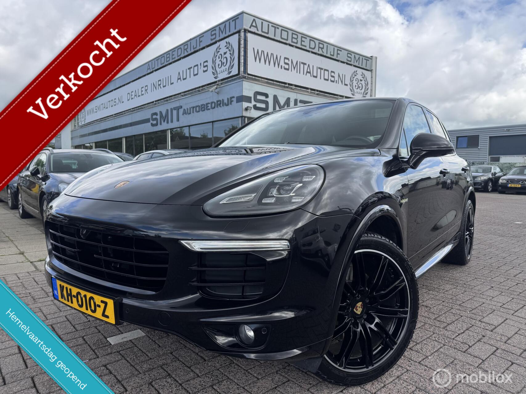 Foto van PORSCHE CAYENNE S E-HYBRID