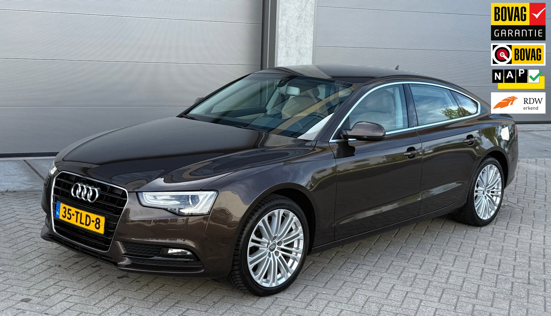 Audi A5 Sportback 1.8 TFSI Pro Line Bruin 2012 NAP|2E EIG 2012 - voorkant