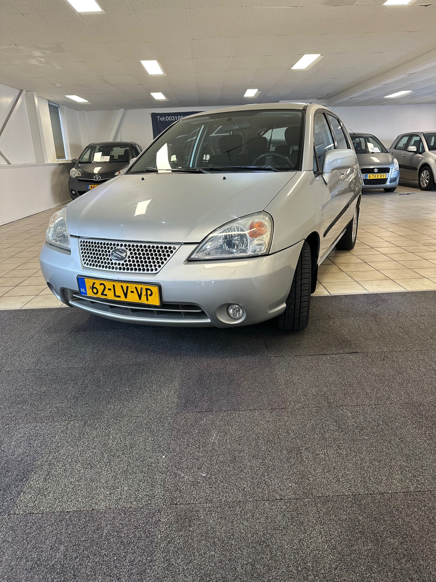 Foto van SUZUKI LIANA