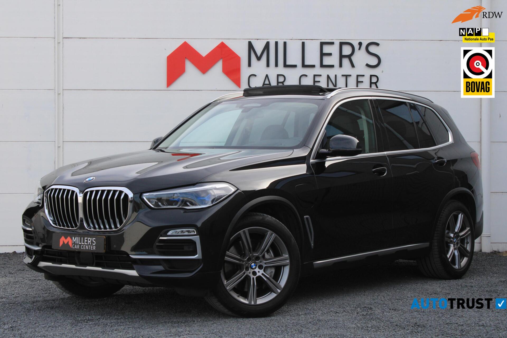 Foto van BMW X5 XDRIVE45E