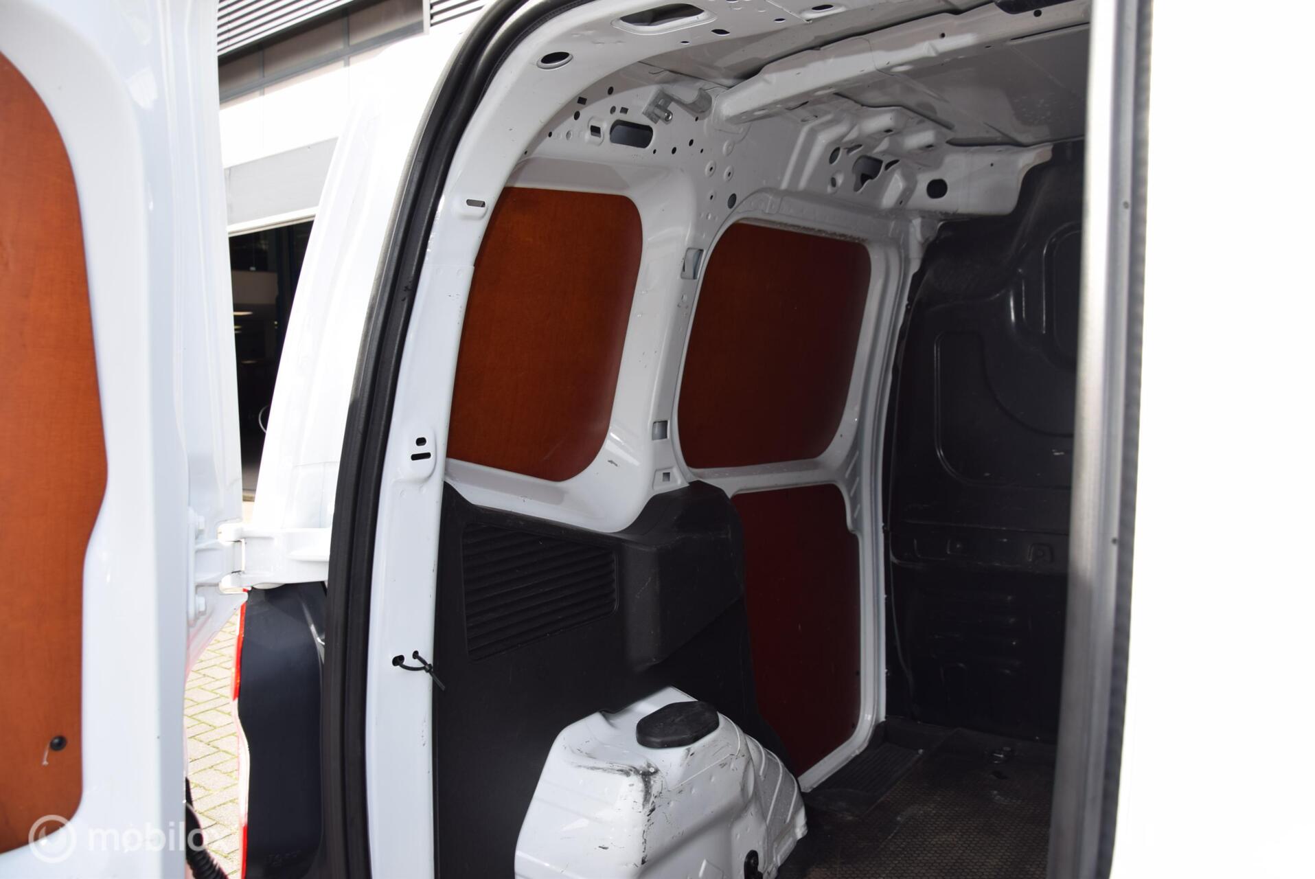 Foto van Ford Transit Courier