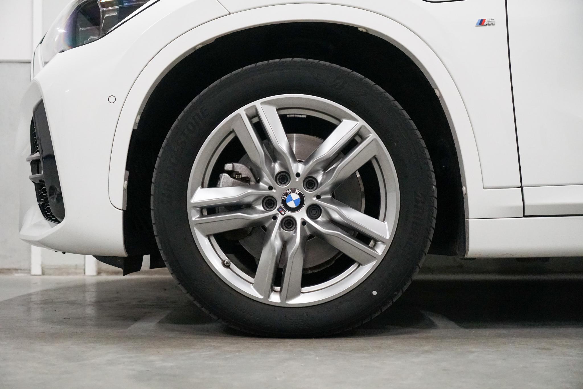 Foto van BMW X1 Xdrive25e
