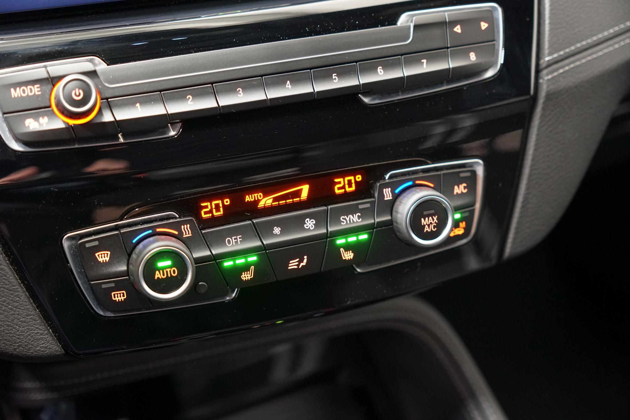 Foto van BMW X1 Xdrive25e