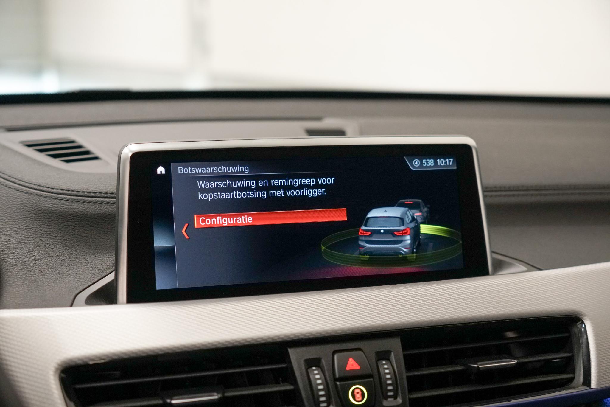 Foto van BMW X1 Xdrive25e