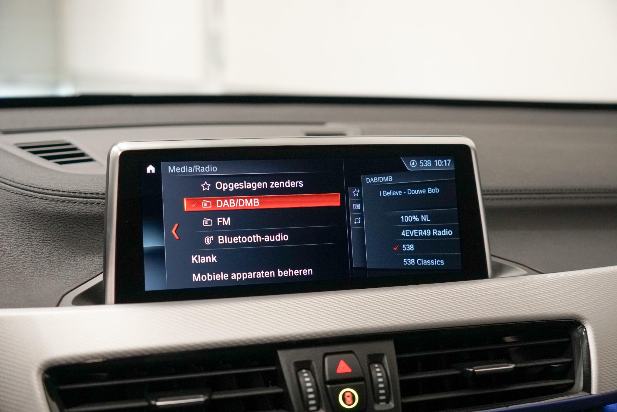 Foto van BMW X1 Xdrive25e