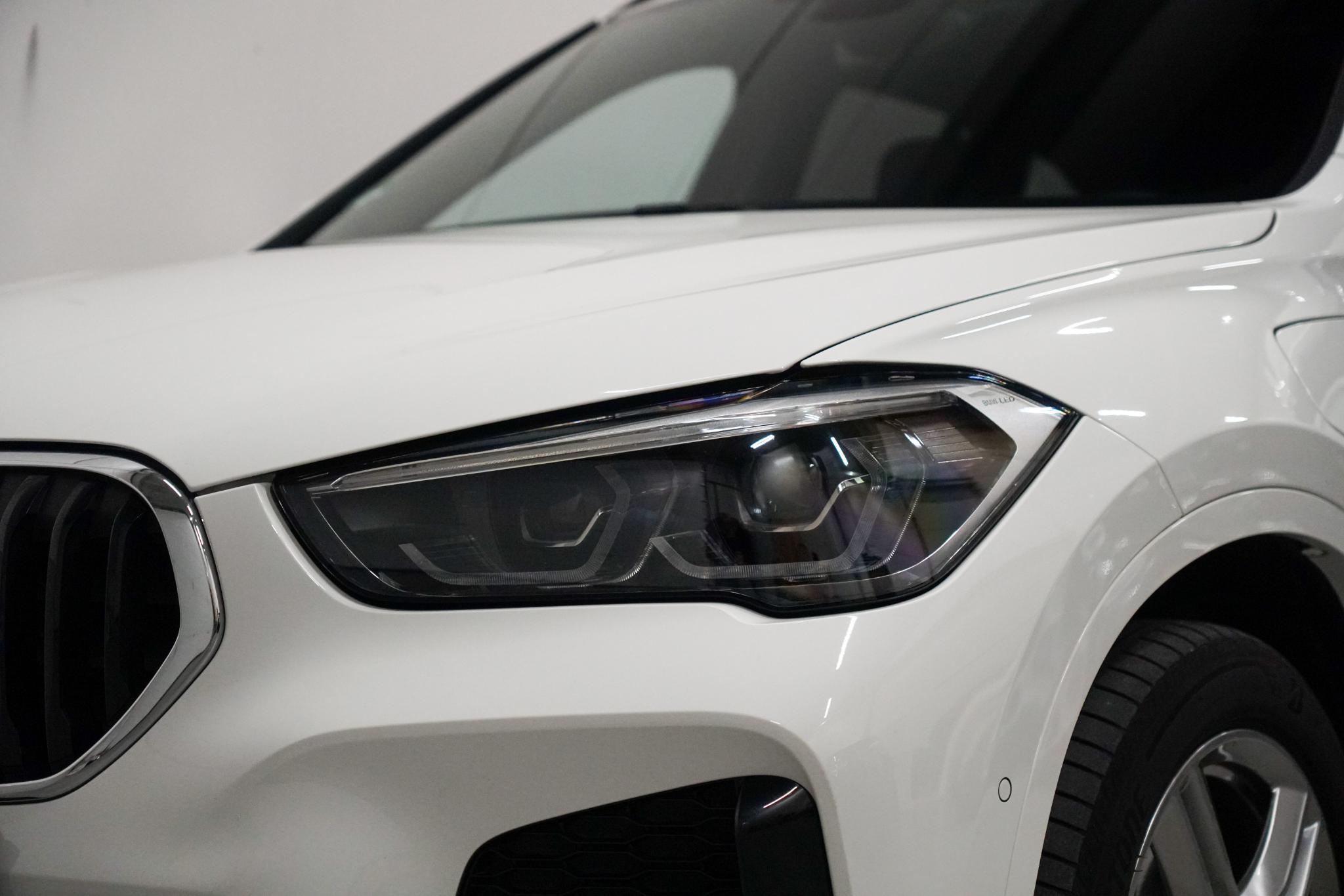 Foto van BMW X1 Xdrive25e
