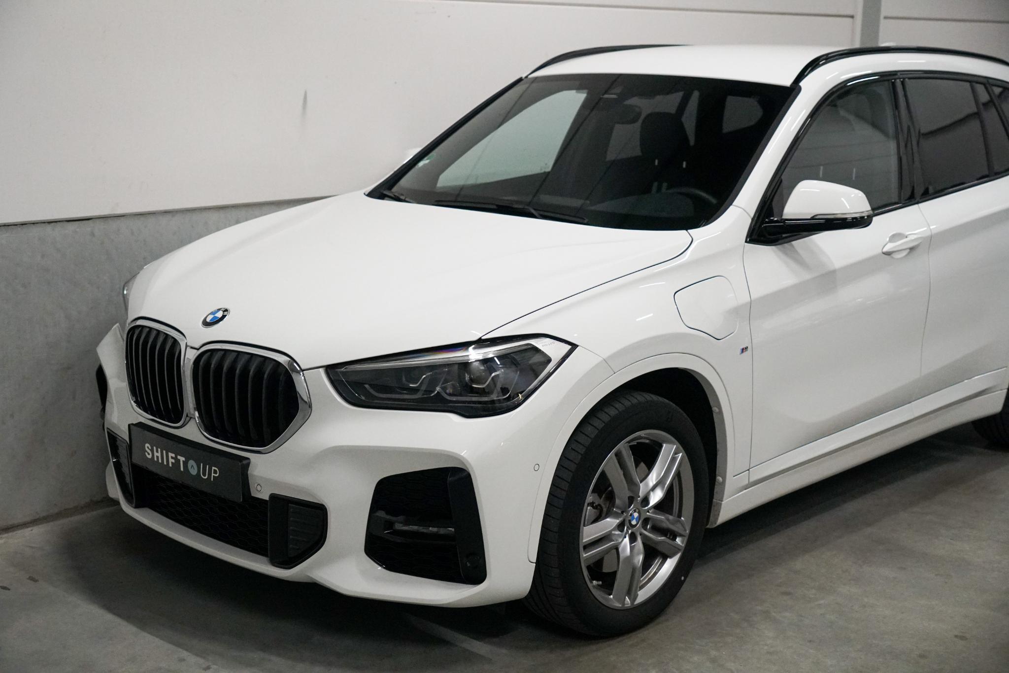 Foto van BMW X1 Xdrive25e
