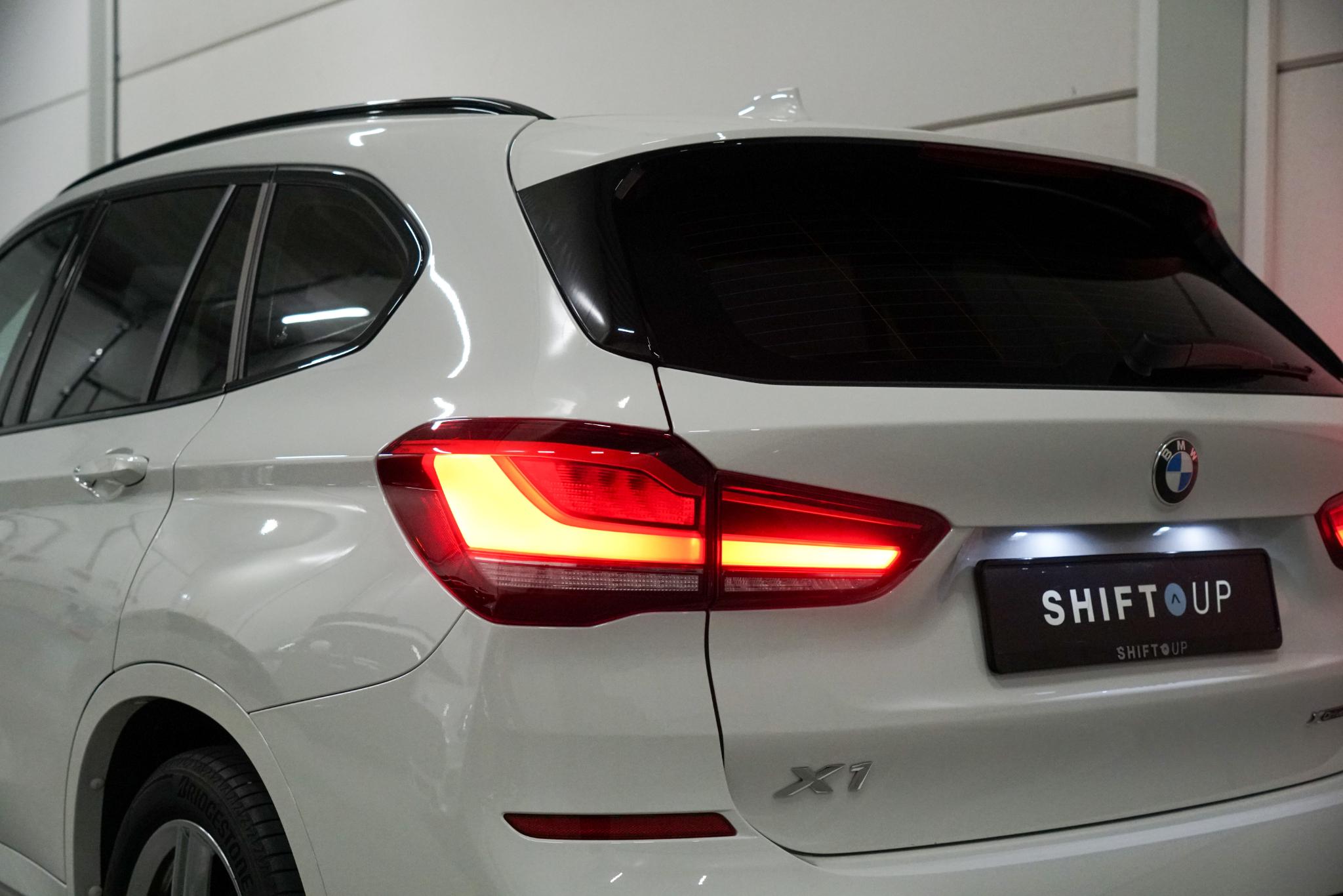 Foto van BMW X1 Xdrive25e