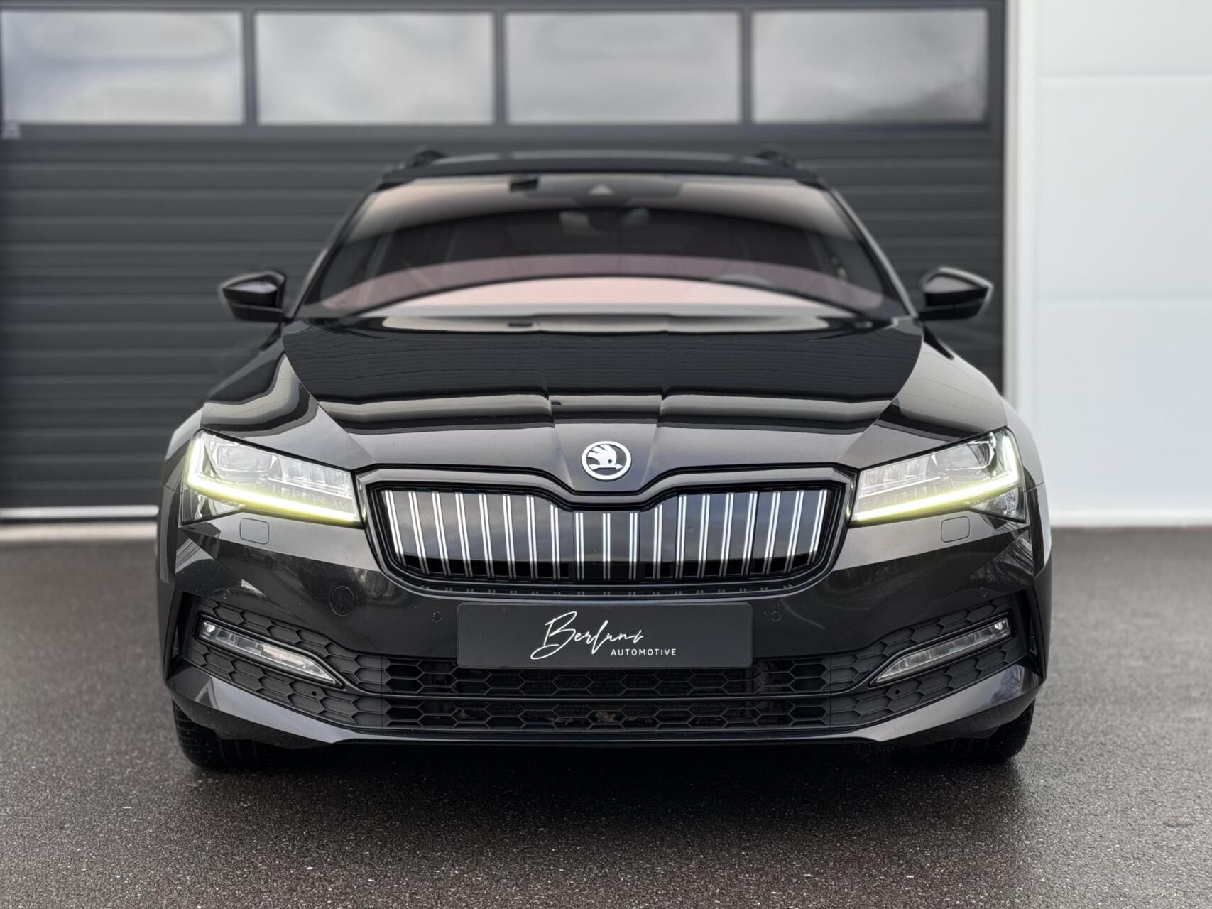 Foto van Skoda Superb