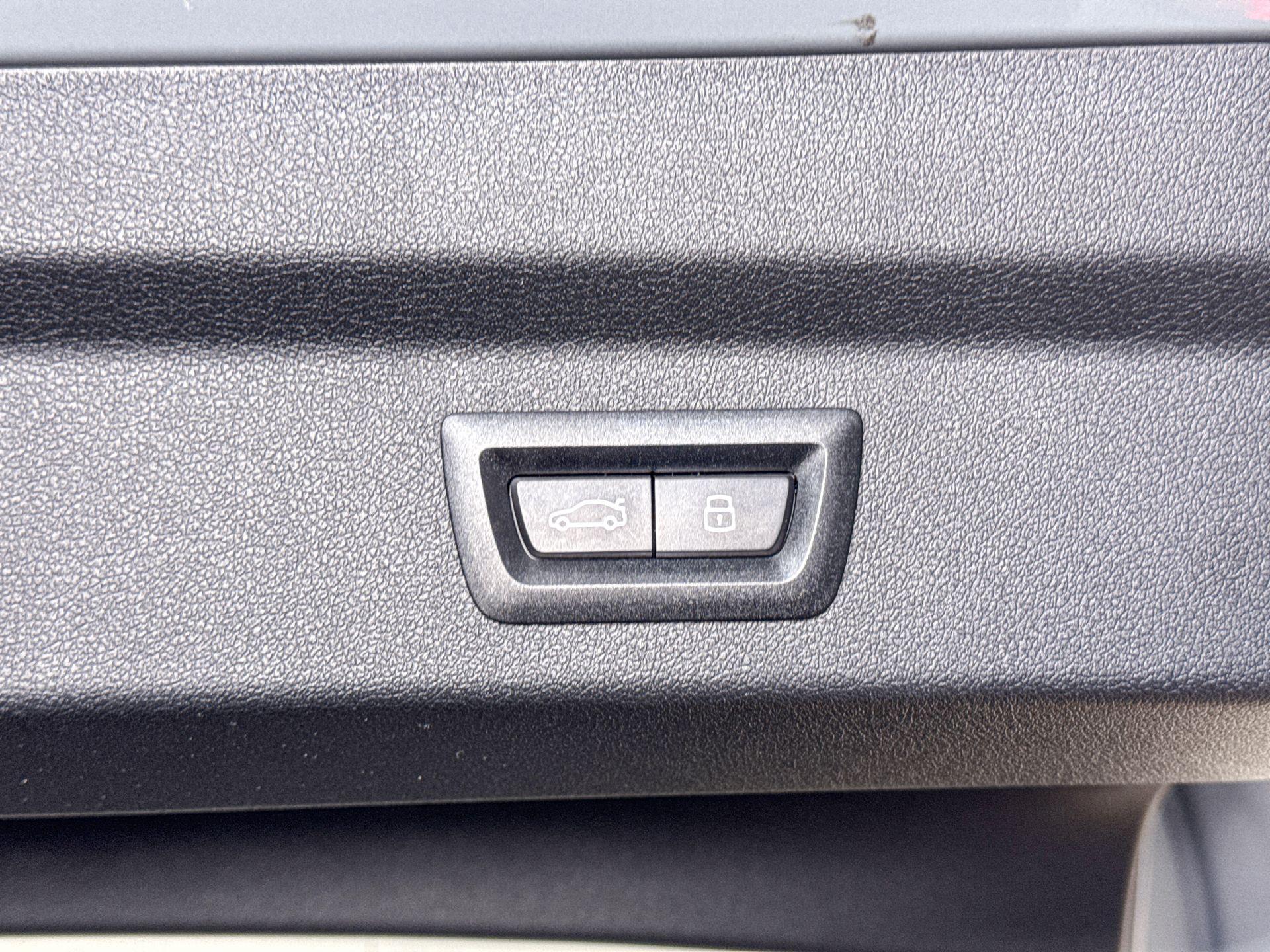 Foto van BMW Ix2 Edrive20