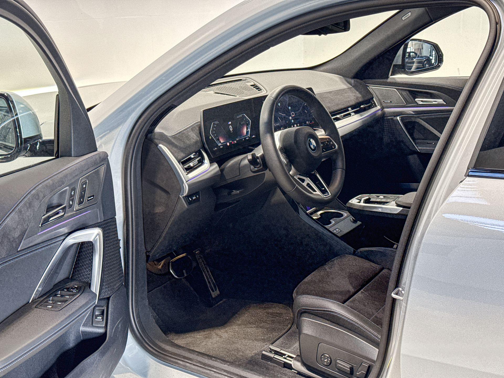 Foto van BMW Ix2 Edrive20