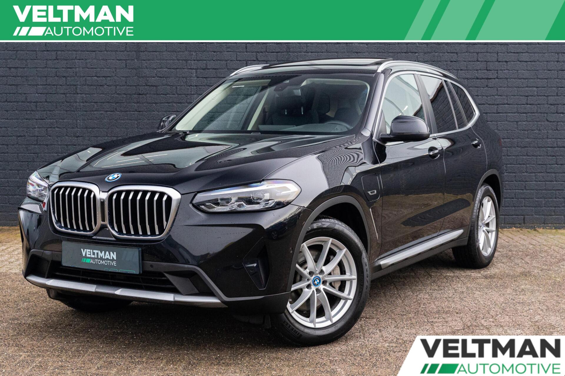Foto van BMW X3 XDRIVE30E