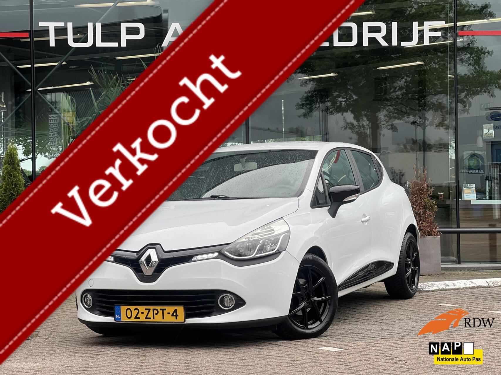 Renault Clio 0.9 TCe ECO Collection Airco Cruise NLauto NAP 2013 - voorkant