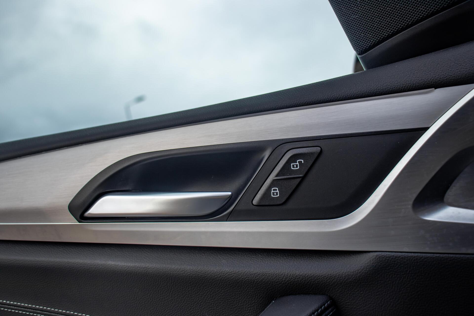 Foto van BMW X3 Xdrive20i