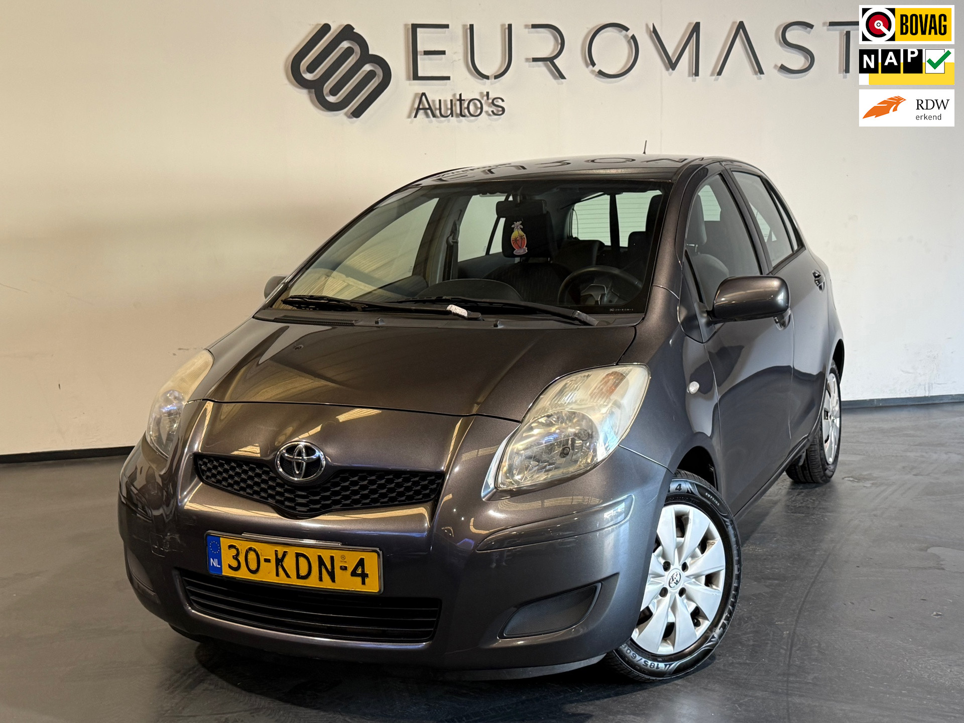 Foto van TOYOTA TOYOTA YARIS