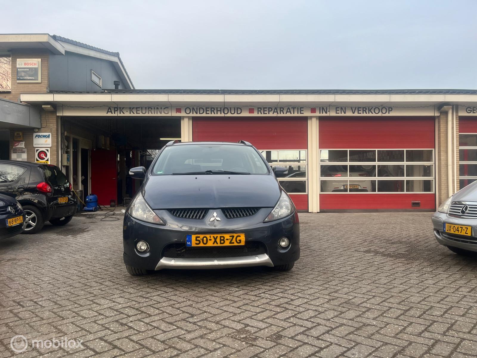Foto van MITSUBISHI MITSUBISHI GRANDIS