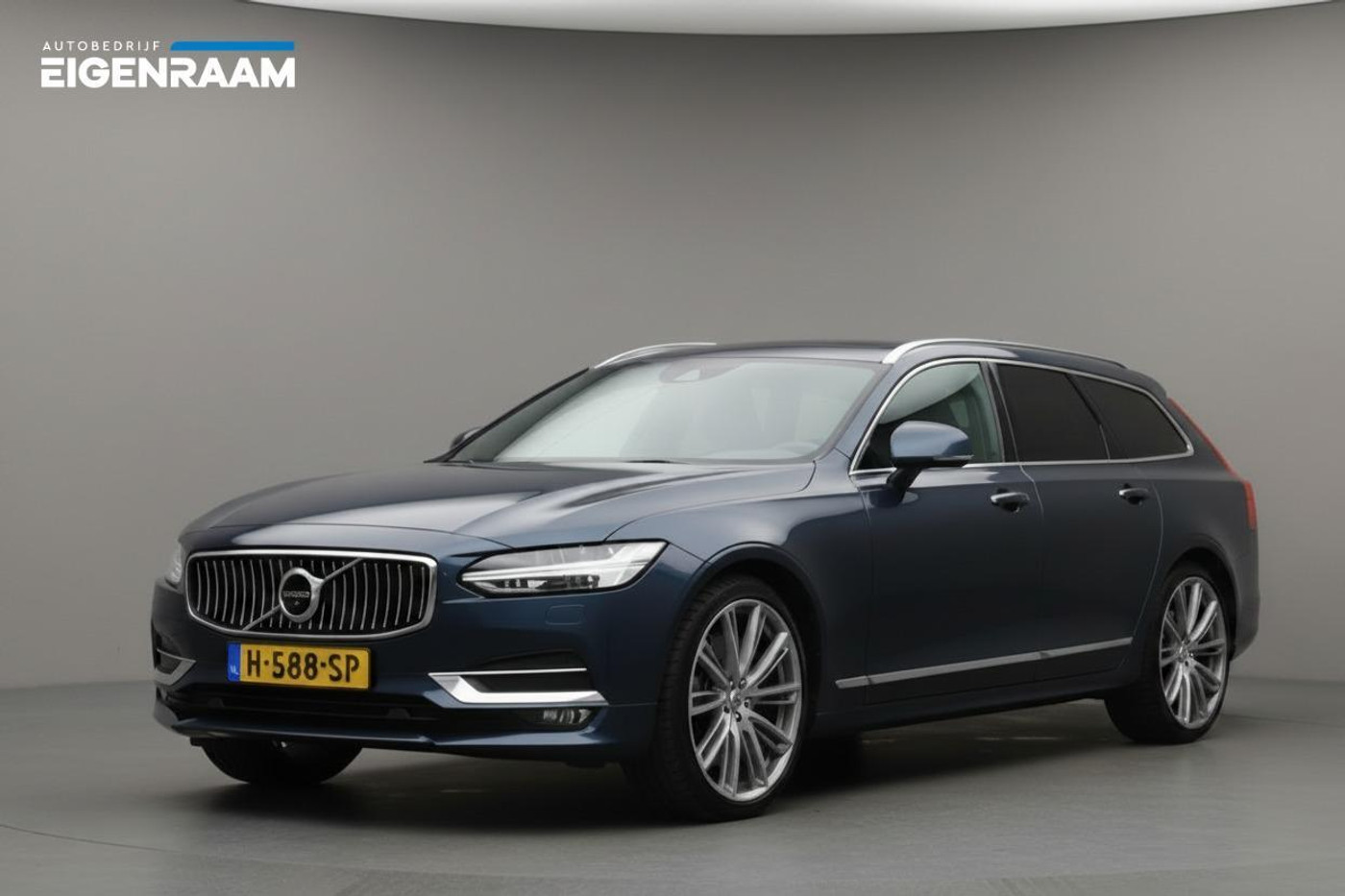 Foto van VOLVO V90