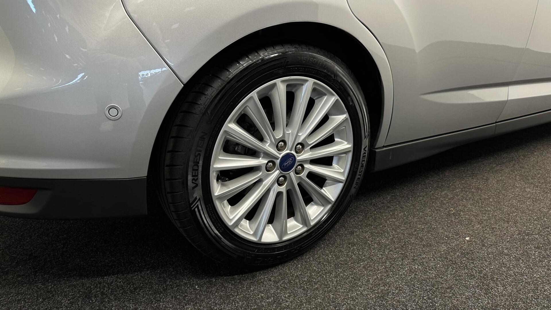 Foto van Ford C-max