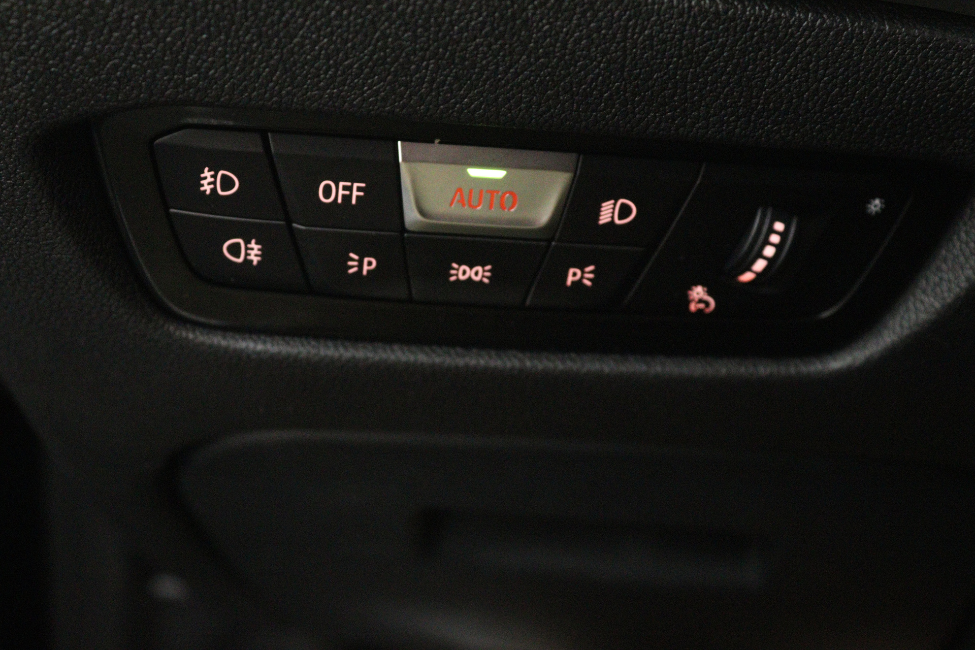 Foto van BMW 318i