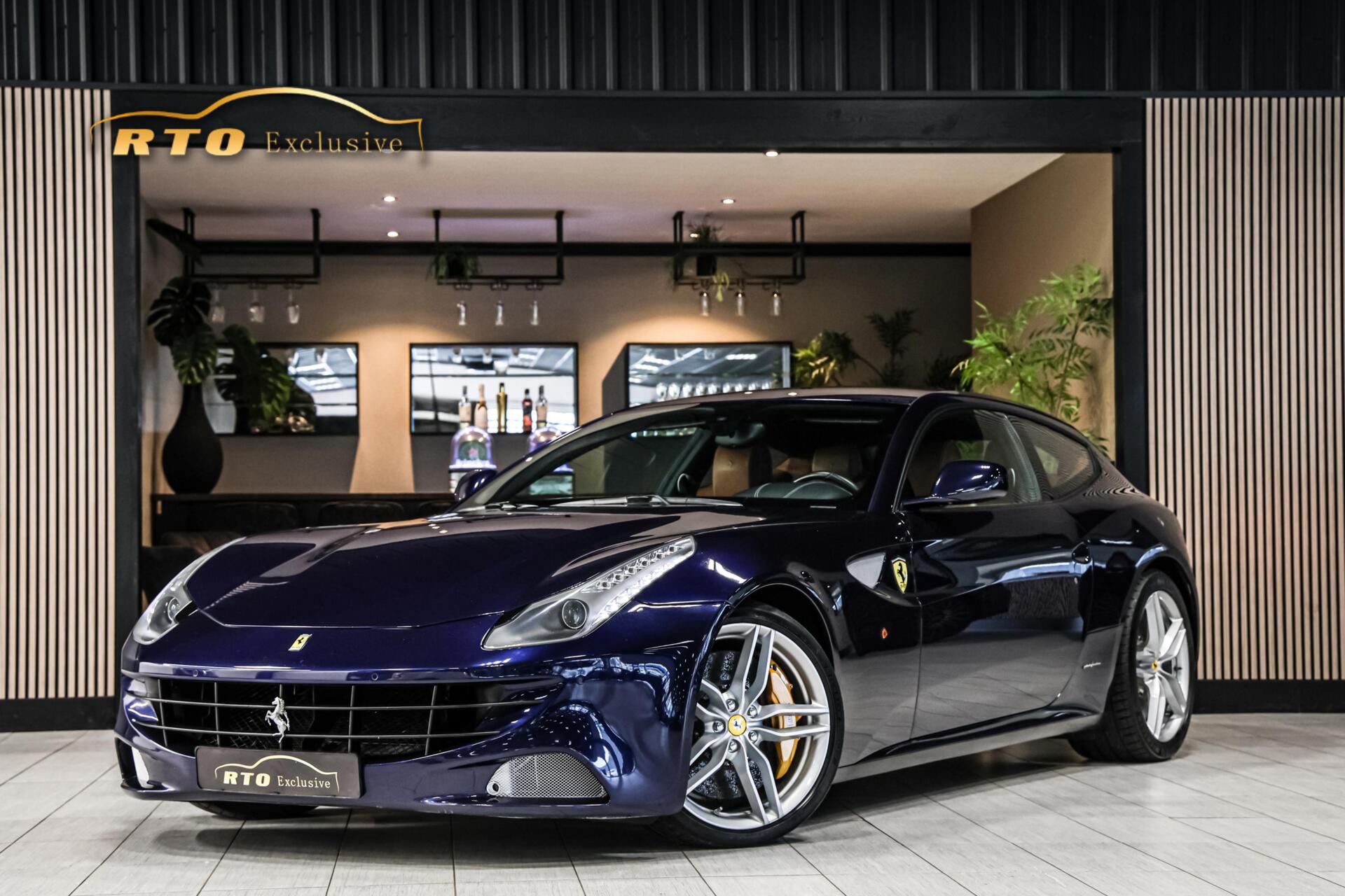 Foto van FERRARI FF