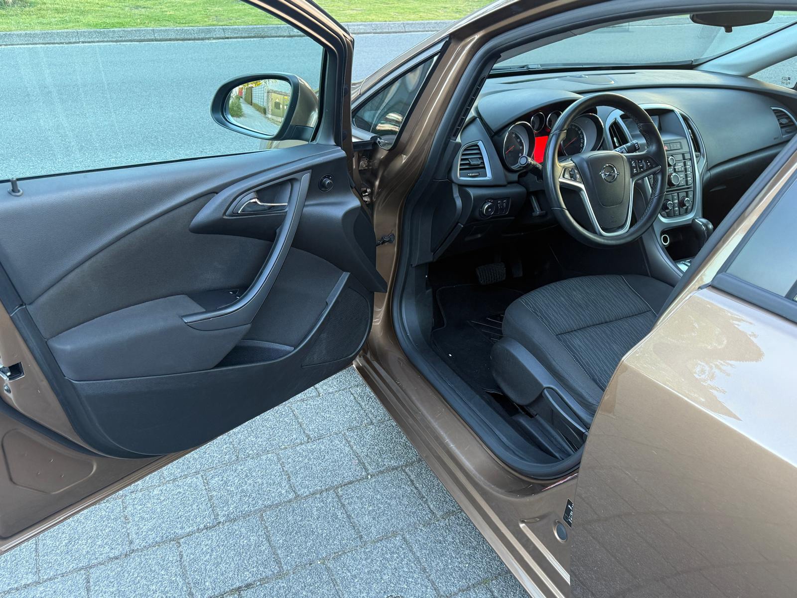 Foto van Opel Astra