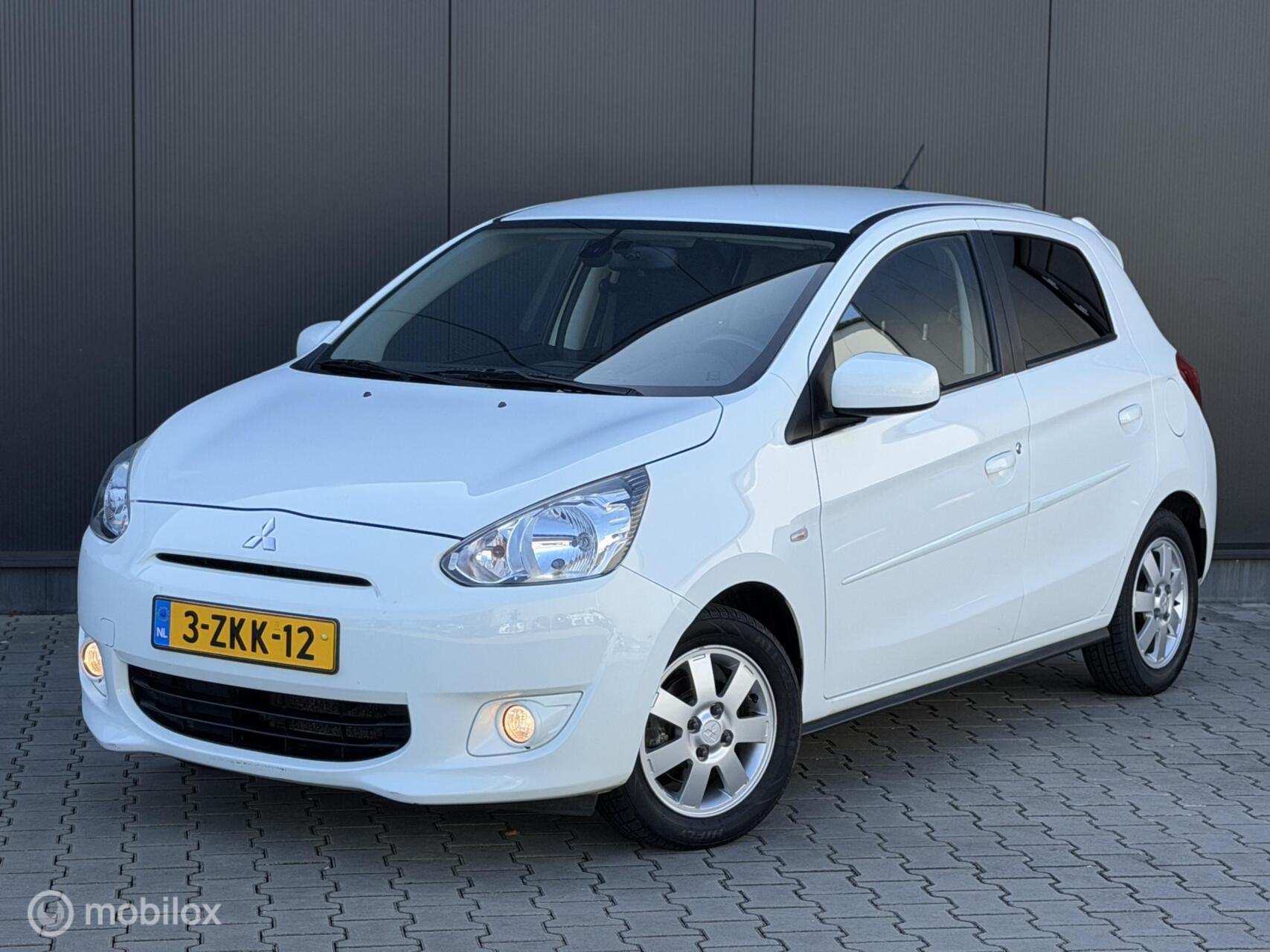 Mitsubishi Mitsubishi Space Star 1.0 Bright | AIRCO | 5 DEURS | VELGEN | 2015 - voorkant
