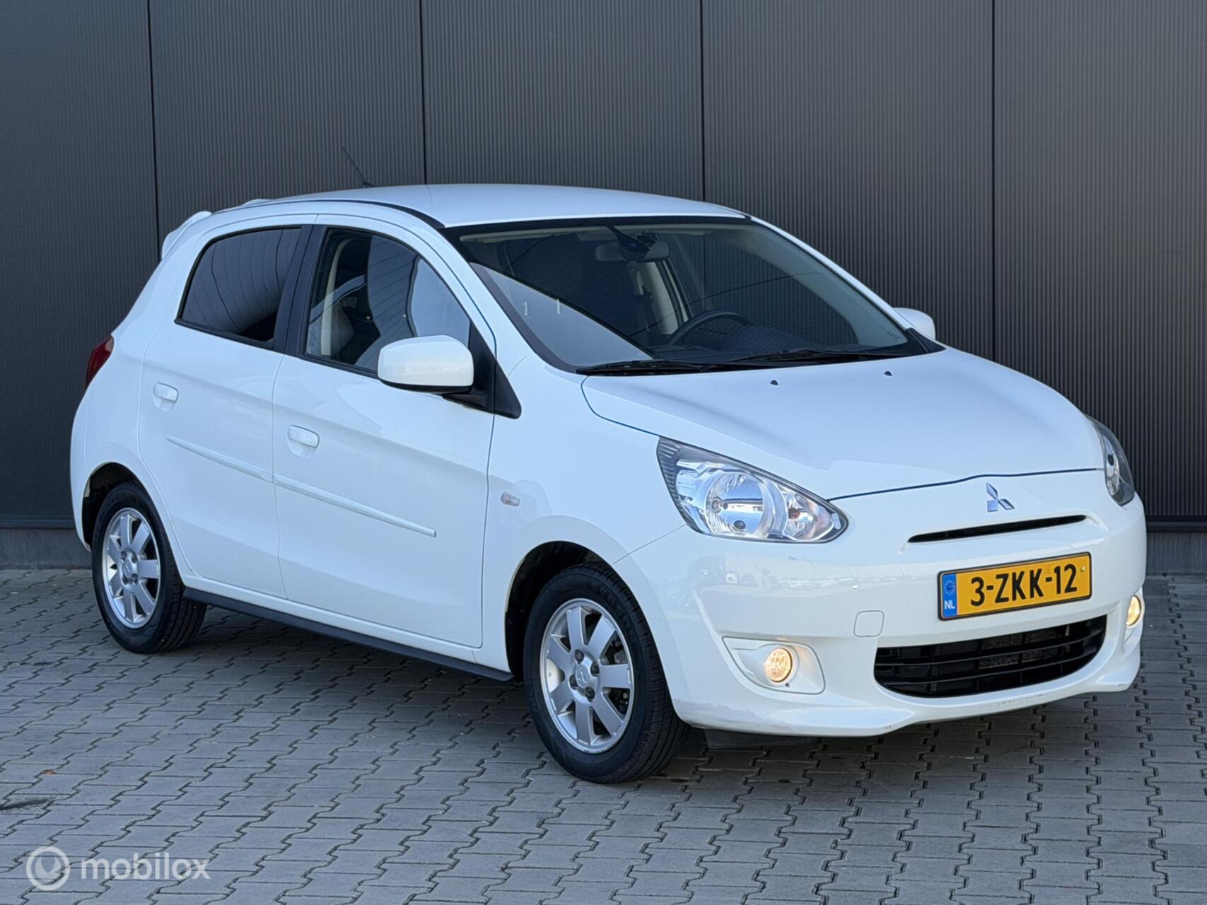 Foto van Mitsubishi Mitsubishi Space Star