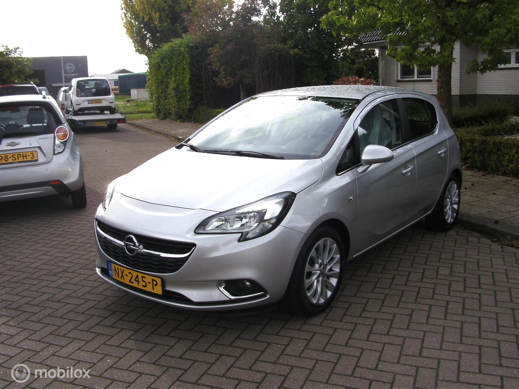 Foto van OPEL CORSA-E