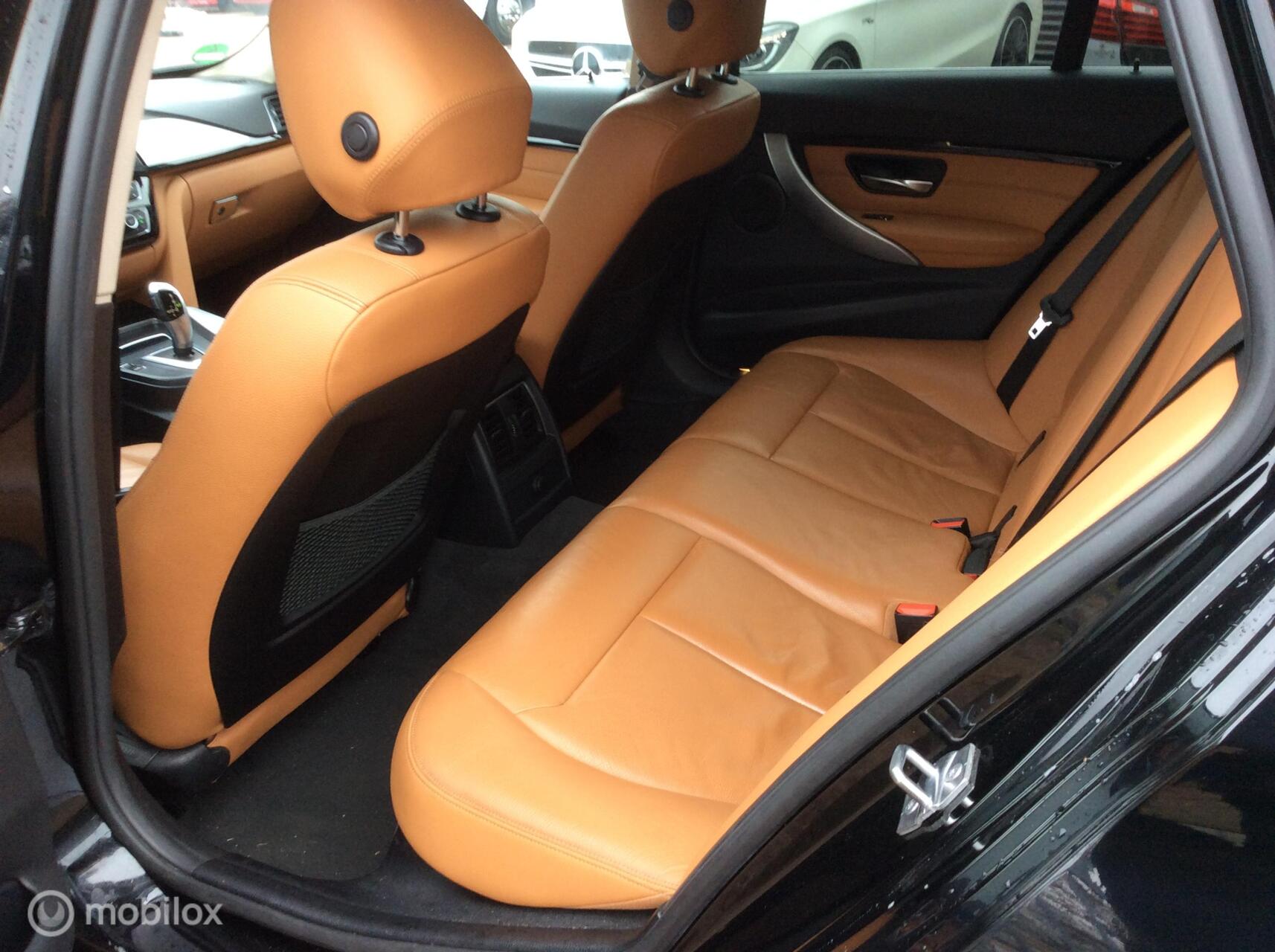 Foto van BMW 318i