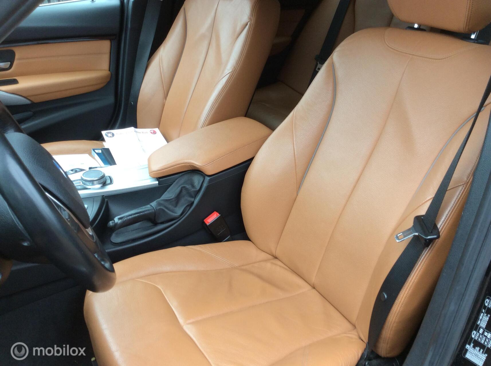 Foto van BMW 318i