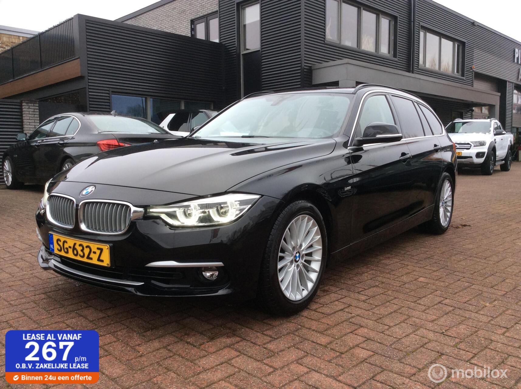 BMW 318i 318i Luxury Edition Nav St Verw Trekh Nap 2018 - voorkant