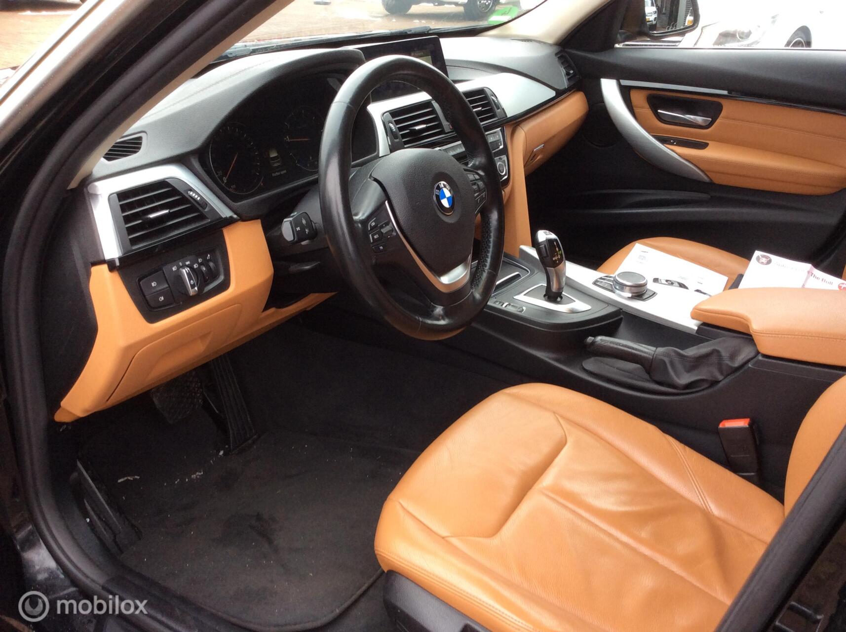 Foto van BMW 318i