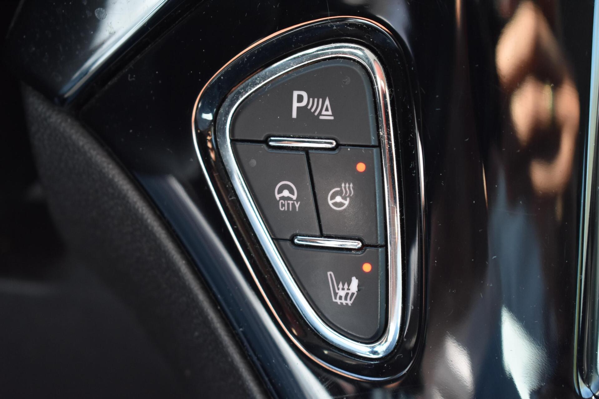 Foto van Opel Adam