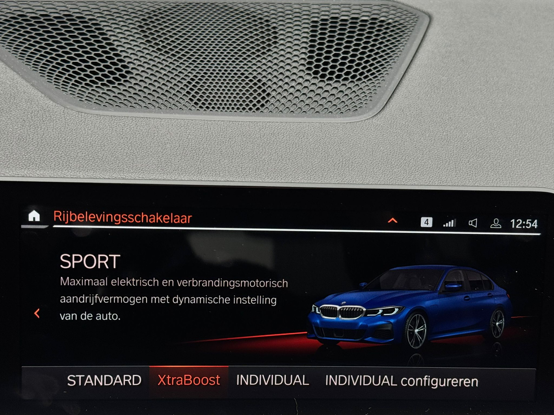 Foto van BMW 330e