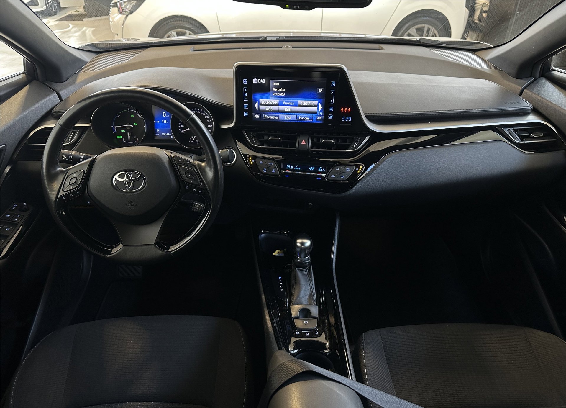 Foto van Toyota Toyota C-hr