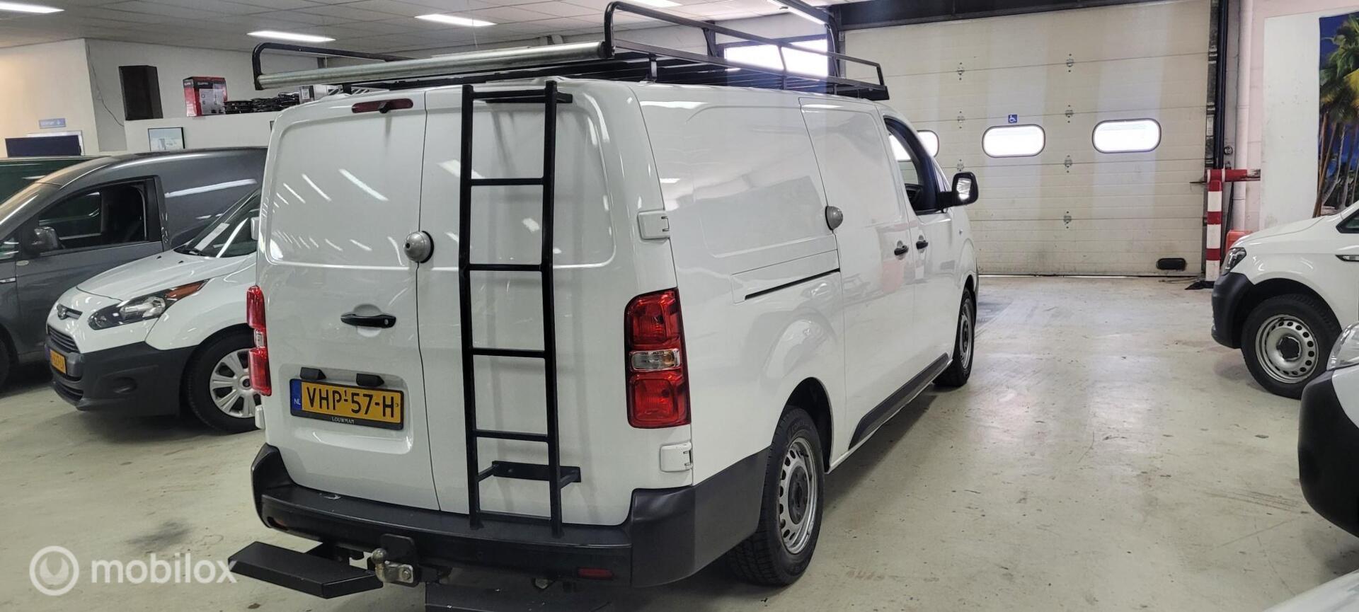 Foto van Opel Vivaro