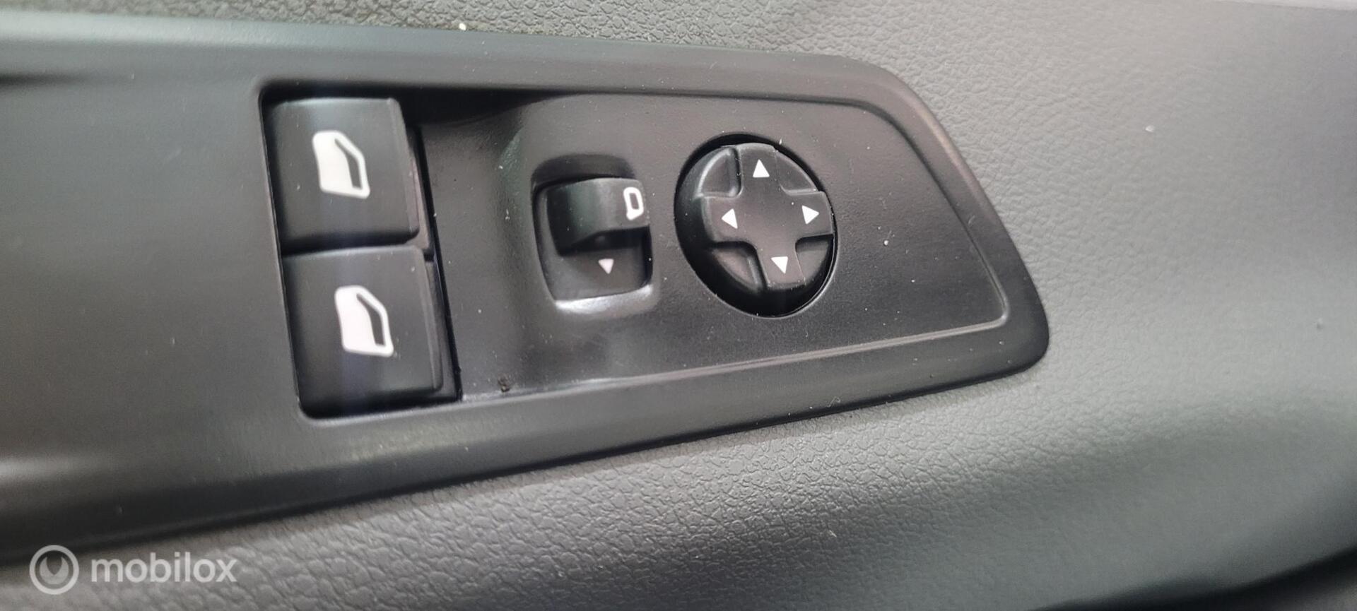 Foto van Opel Vivaro