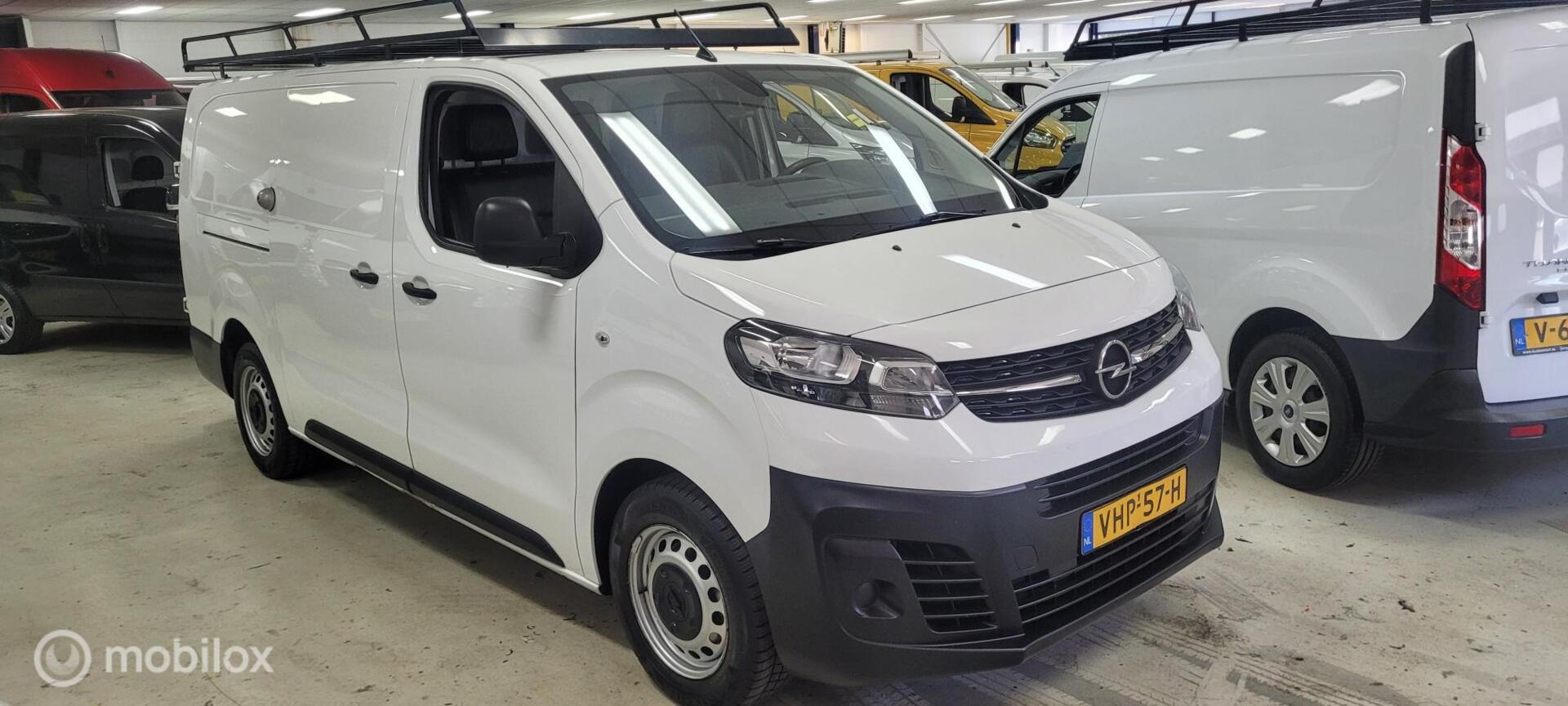 Opel Vivaro 2.0 CDTI L3H1 Innovation 2020 - voorkant